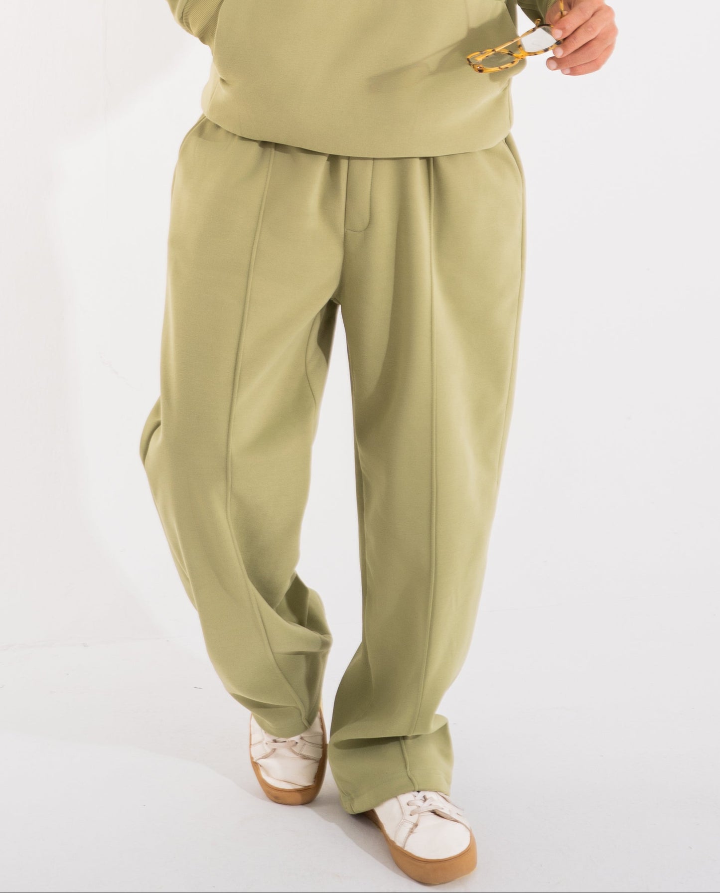 Solo Olive Sweatpants