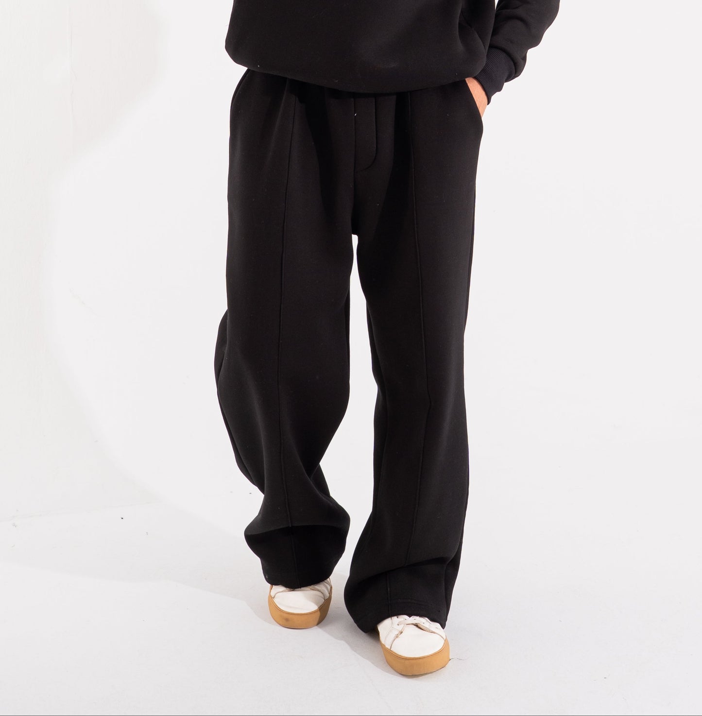 Solo Black Sweatpants